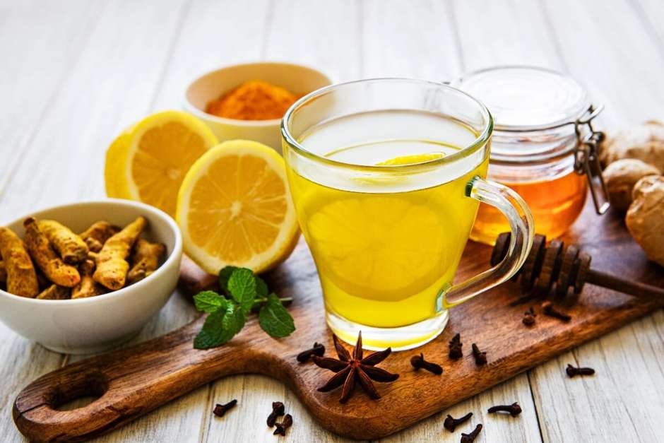 chá de açafrão serve para que