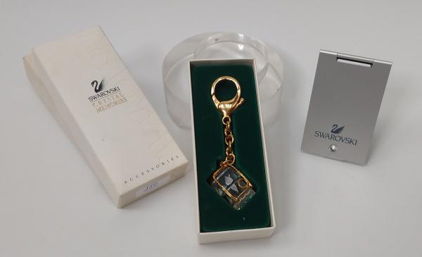 Como identificar um chaveiro Swarovski original