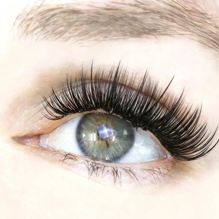 5 ideias de títulos:
1. Cílios Híbridos vs. Volume Russo: Qual a Melhor Escolha para Você?
2. Guia Completo: Como Cuidar da sua Extensão de Cílios Híbrida
3. O Segredo para Cílios Perfeitos: A Técnica Híbrida Explicada
4. Durabilidade e Manutenção dos Cílios Híbridos: Dicas Essenciais
5. Antes e Depois: Transformação com Extensão de Cílios Híbrida