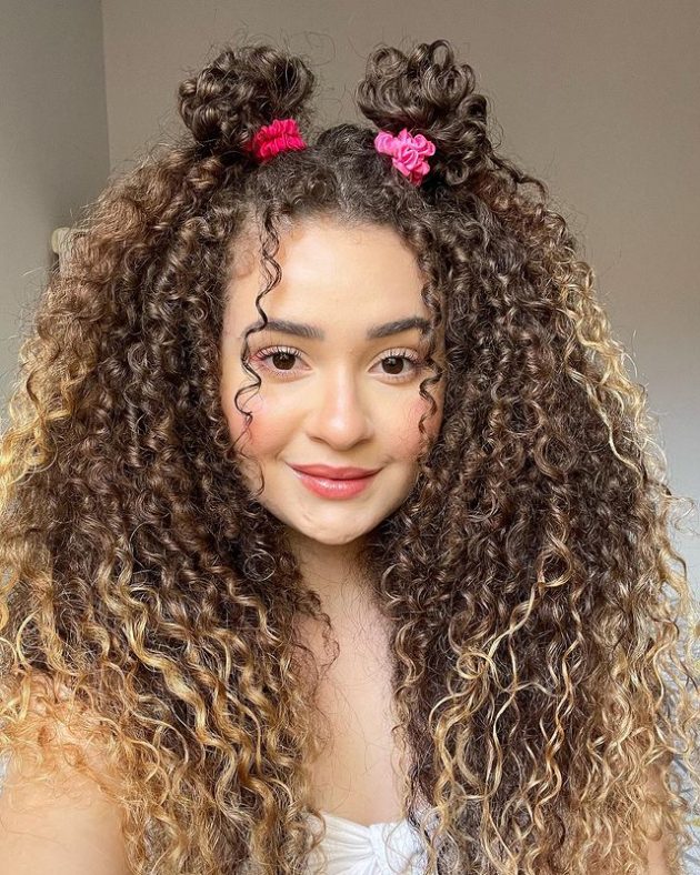 Guia Completo: Clareamento Natural para Cada Tom de Cabelo