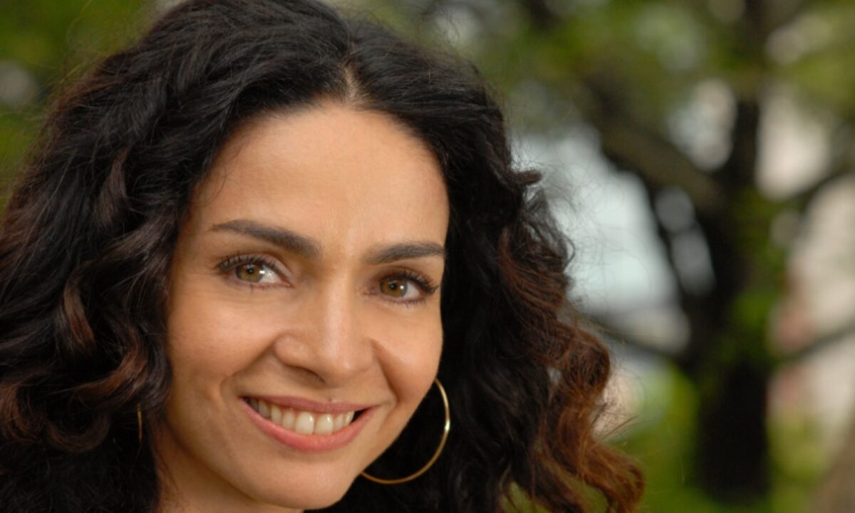 O Legado de Natasha: Como a Vampira de Cláudia Ohana Marcou os Anos 90