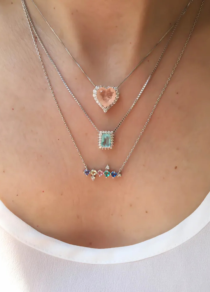 Tendências em colares de prata 925: do minimalista ao statement