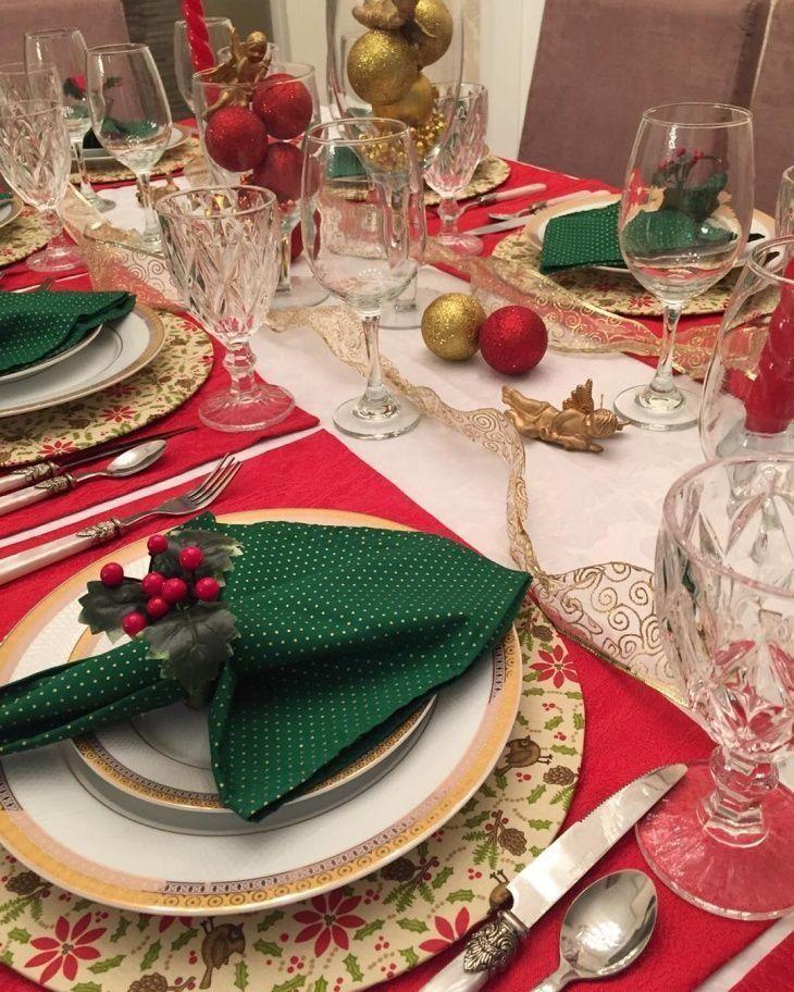 Ideias Criativas para um Centro de Mesa de Natal Inesquecível