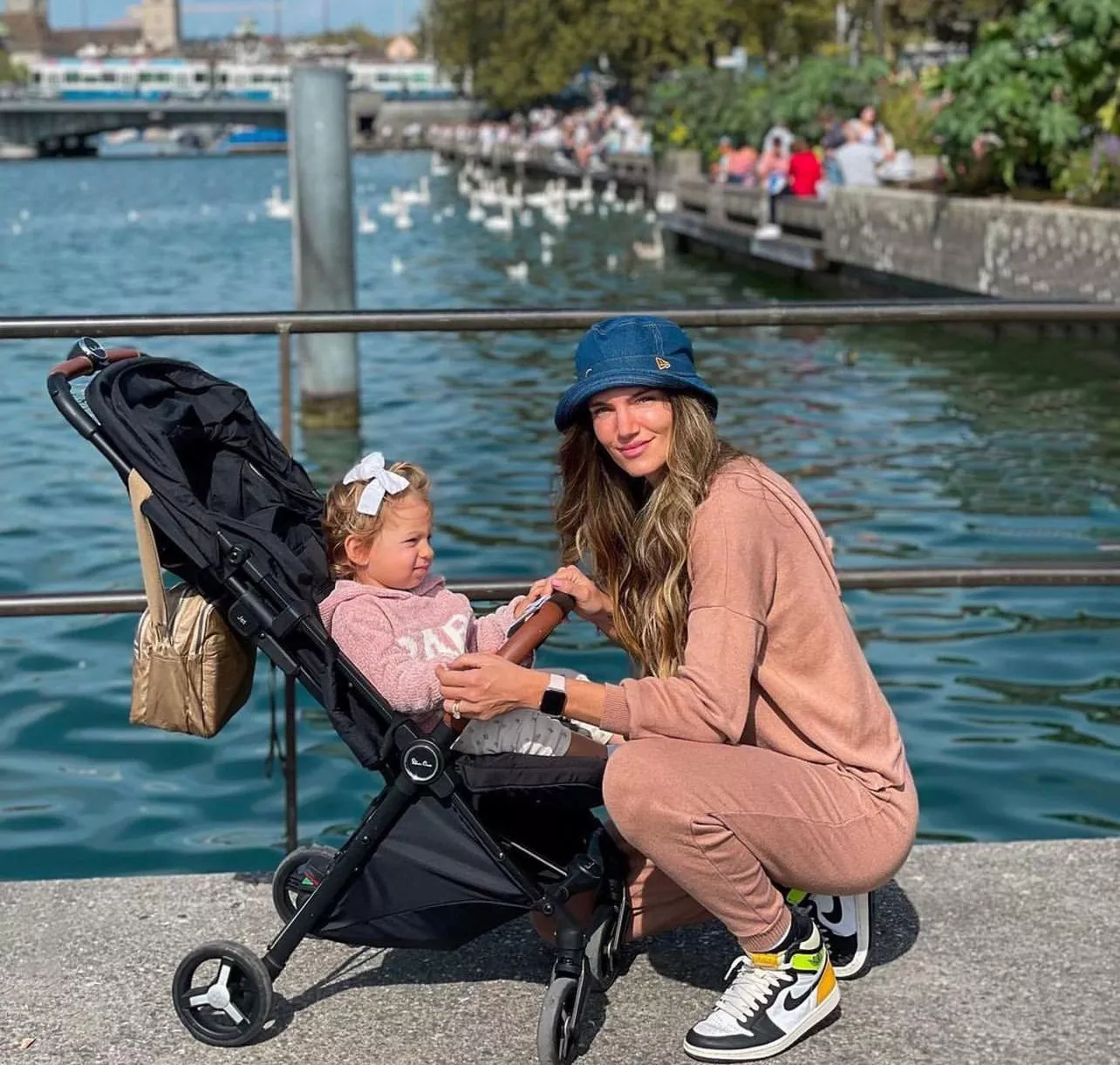 Carrinhos de Bebê 3 Rodas vs. 4 Rodas: Qual a Melhor Opção para Você?