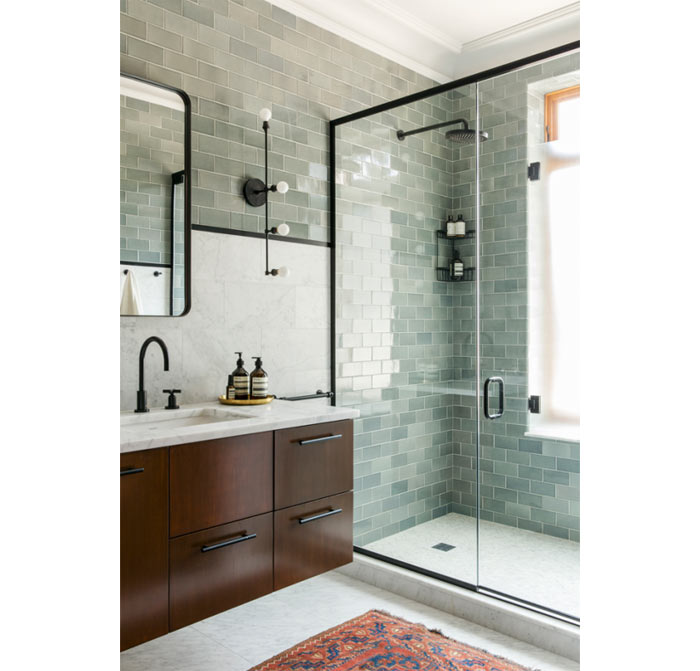 subway tile branco ou colorido para banheiro escandinavo