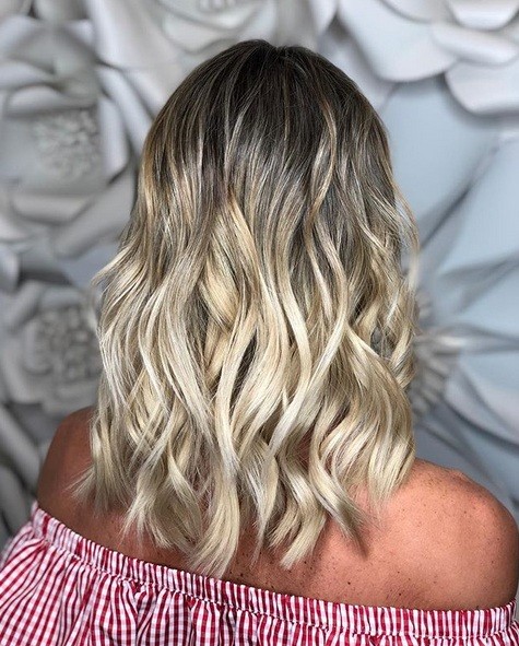 erros comuns ao fazer ondas no cabelo e como evitar