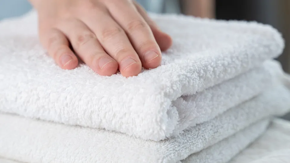 Vinagre e Bicarbonato: A Dupla Perfeita para Toalhas Macias