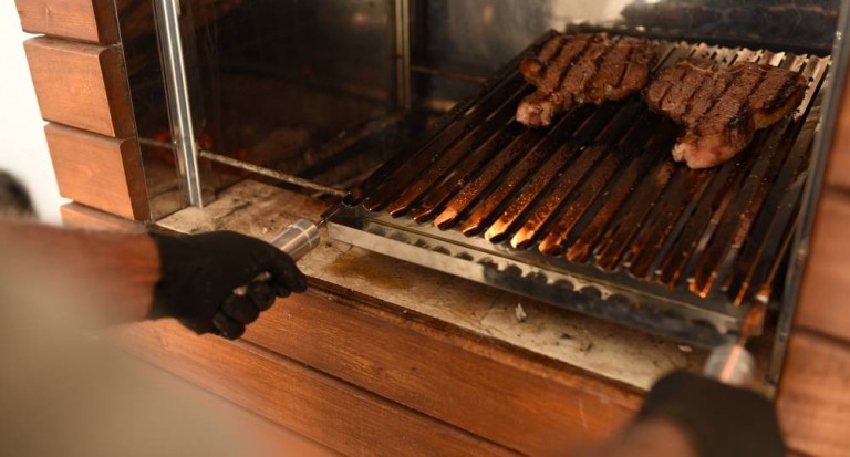 Como Manter sua Grelha de Inox Brilhando: Dicas e Cuidados Essenciais
