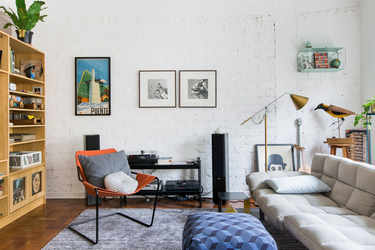 como montar uma gallery wall na sala