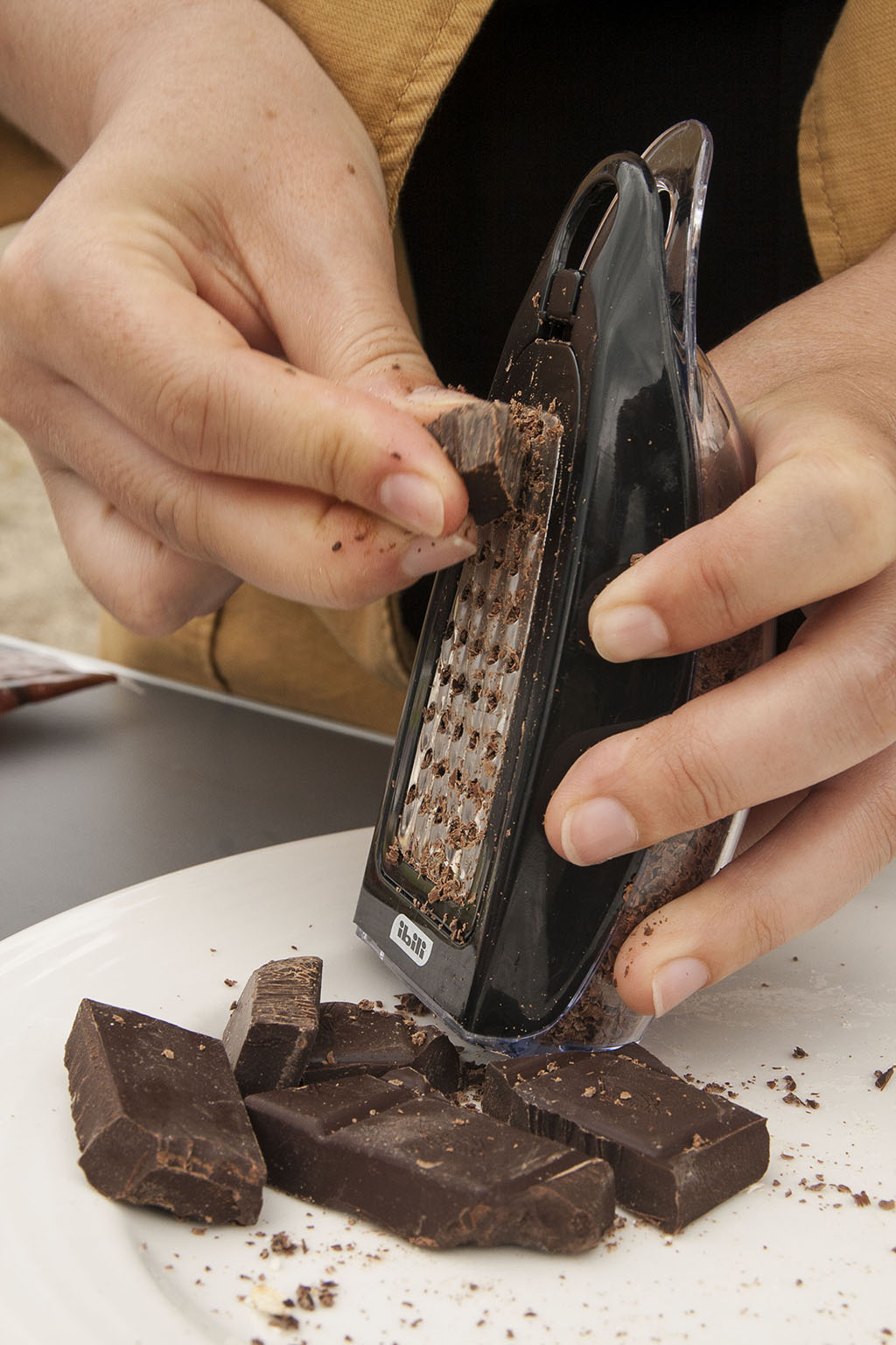 Guia Completo: Utensílios Essenciais para Trabalhar com Chocolate