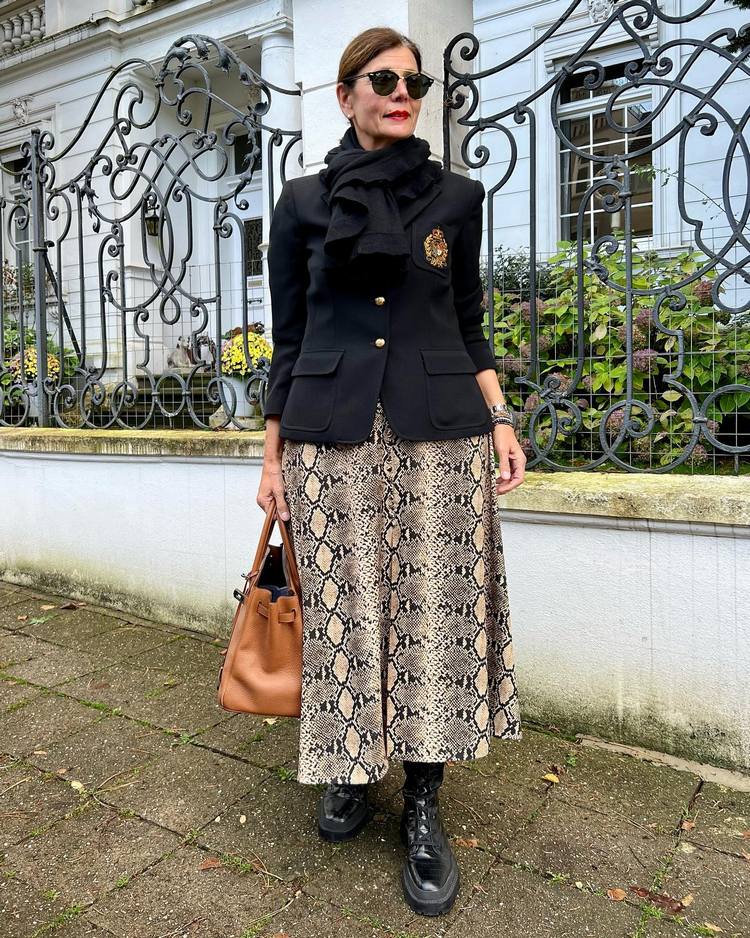 Cores que Rejuvenescem: Tons para Iluminar seu Look