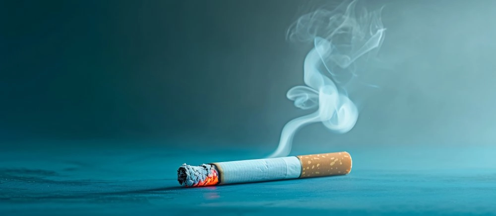 Dicas infalíveis para tirar cheiro de cigarro das roupas
