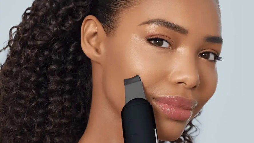 5 ideias de títulos:
1. Guia Completo: Como Remover Cravos de Forma Segura e Eficaz
2. Os Melhores Ativos para Combater Cravos: Ácidos e Retinoides Explicados
3. Limpeza de Pele em Casa: Técnicas e Receitas Caseiras para Cravos
4. Limpeza de Pele Profissional vs. Caseira: Qual a Melhor Opção para Cravos?
5. Prevenção de Cravos: Rotina de Cuidados Essenciais para uma Pele Livre de Imperfeições