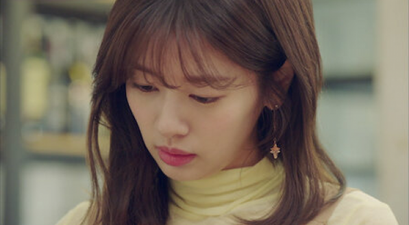 Guia Completo do Hush Cut Coreano: Volume e Leveza para seus Fios; Corte Coreano 'Dois em Um': A Versatilidade que Você Precisa em um Cabelo Curto; Shaggy Bob Coreano: Como Adotar a Tendência Despojada e Moderna; Franjas Coreanas: O Toque Essencial para seu Cabelo Curto Estilo K-Beauty; K-Beauty para Cabelos Curtos: Segredos Coreanos para Fios Saudáveis e Brilhantes