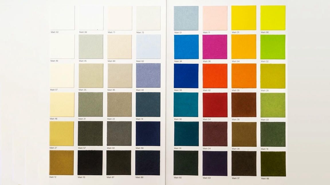 Como combinar cores neutras com cores vibrantes