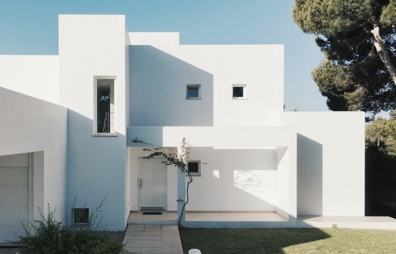 Inspiração: Fachadas com tons terrosos e conexão com a natureza