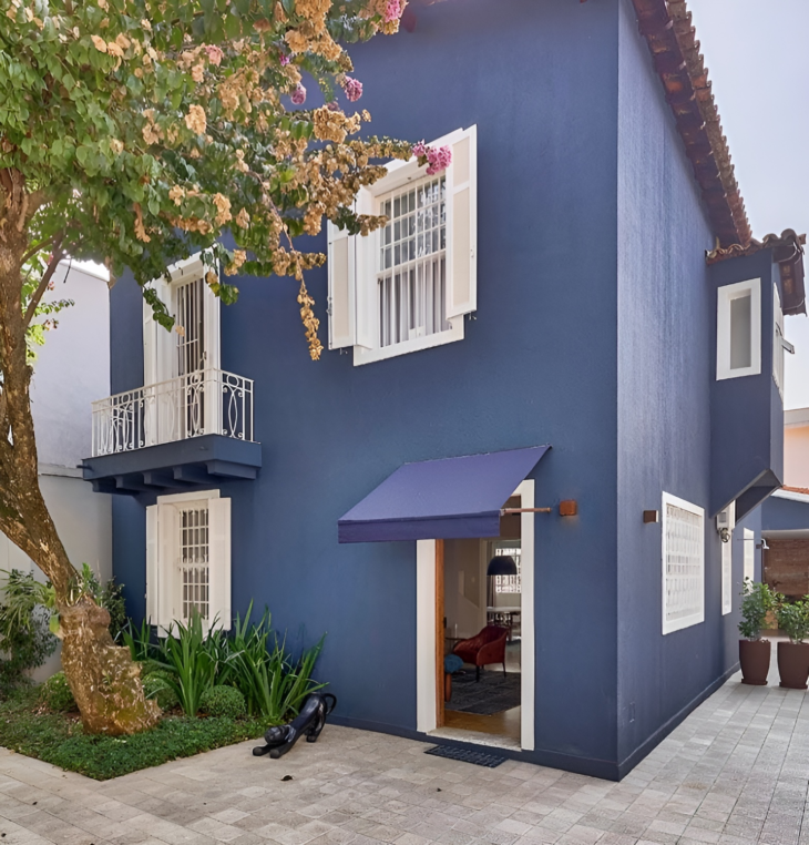 Azul Puro e Cloud Dancer: As cores do ano 2026 para sua casa