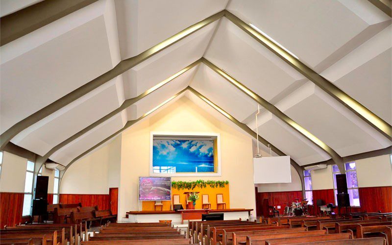 qual a melhor cor para pintar o interior de uma igreja