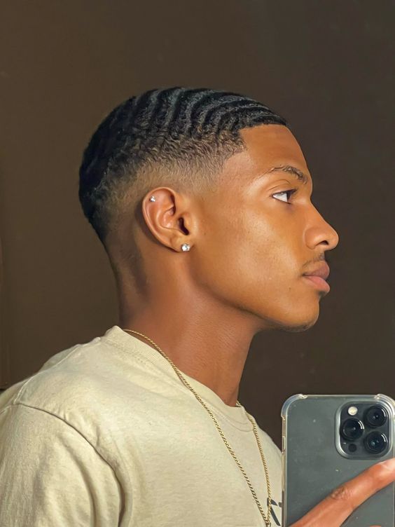 quanto custa um corte de cabelo crespo masculino profissional