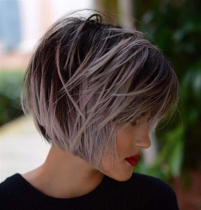 Cortes de Cabelo que Rejuvenescem: O Chanel Repicado é um Deles?