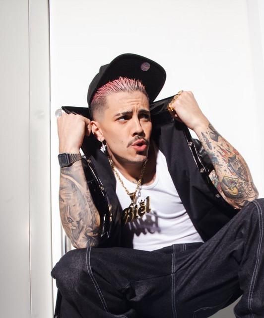 corte de cabelo do mc biel