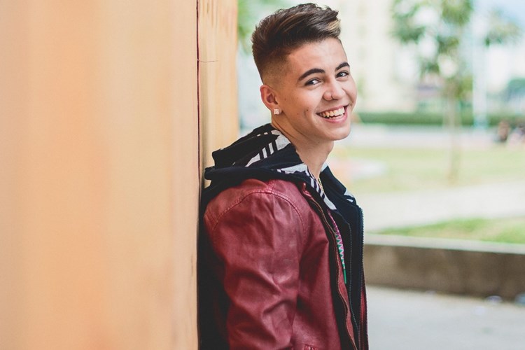 corte de cabelo do mc biel