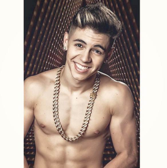 corte Biel vs corte outro cantor