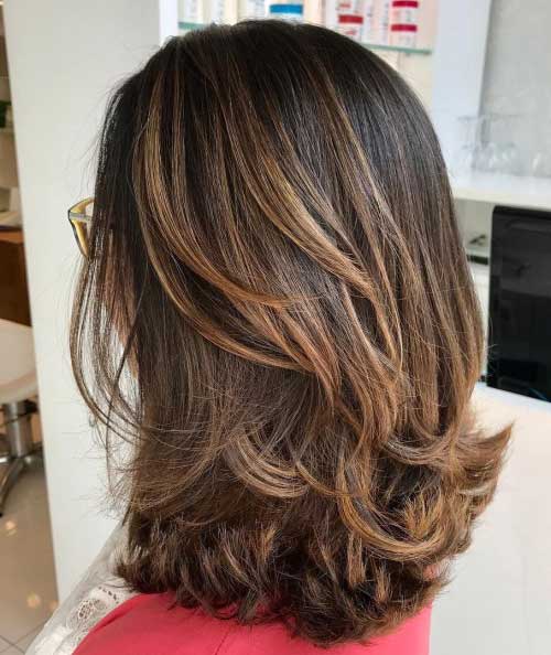 Cabelo em camadas: O segredo para cachos definidos e com movimento