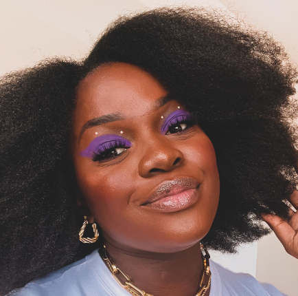 Tendências de Cortes para Cabelos Crespos Longos em 2025/2026: Camadas e Movimento