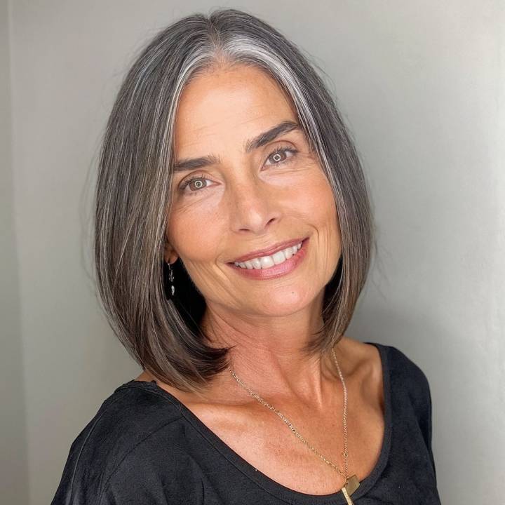 quanto custa um corte de cabelo grisalho médio profissional