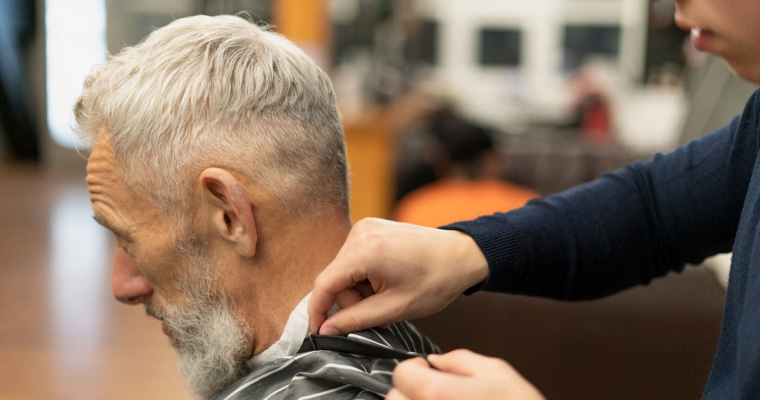 Como Evitar o Amarelamento dos Fios Grisalhos: Dicas e Produtos