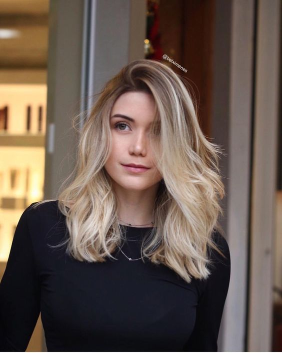 Shaggy Hair vs. Kitty Cut: Qual o melhor corte médio para você?