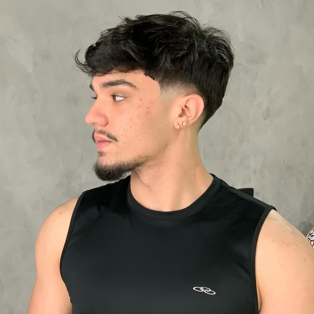 corte masculino medio liso