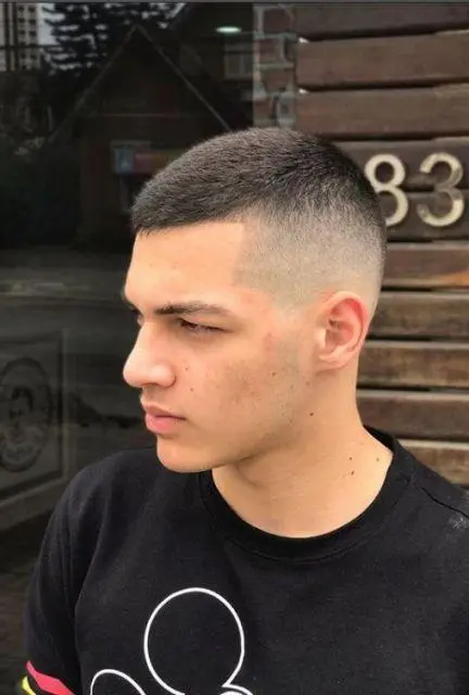 corte militar masculino