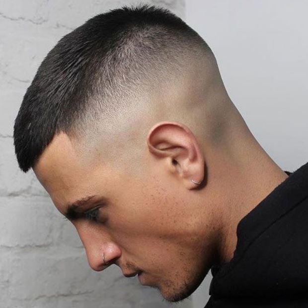 corte militar sem topete