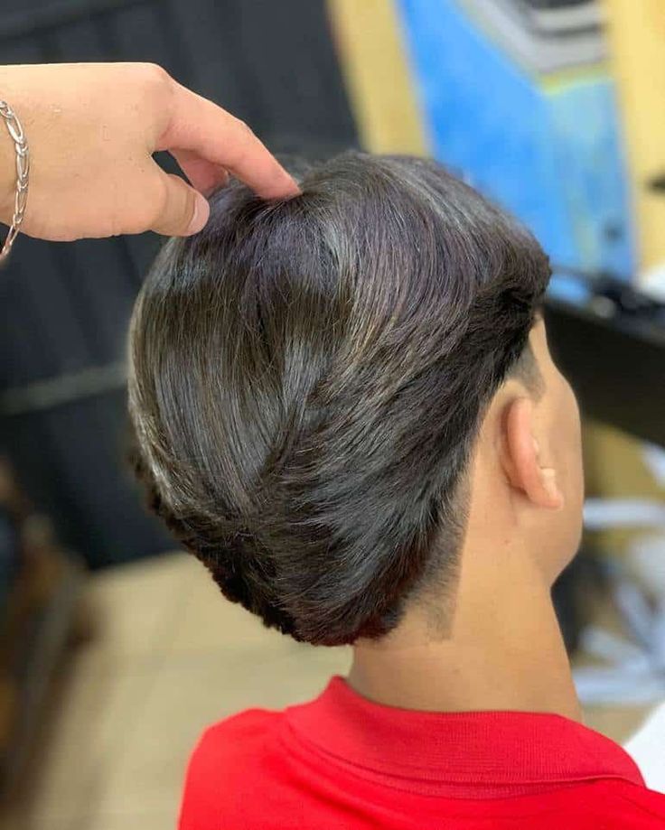 tendências cortes masculinos 2026 cabelo liso
