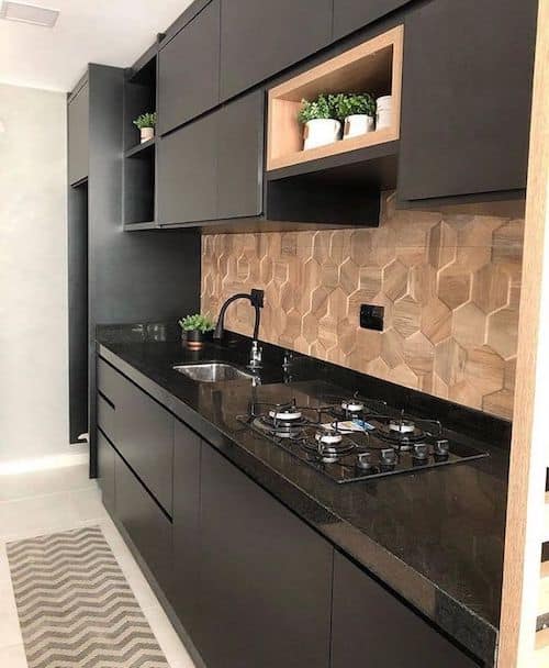 cozinha com decoracao preto e amarelo