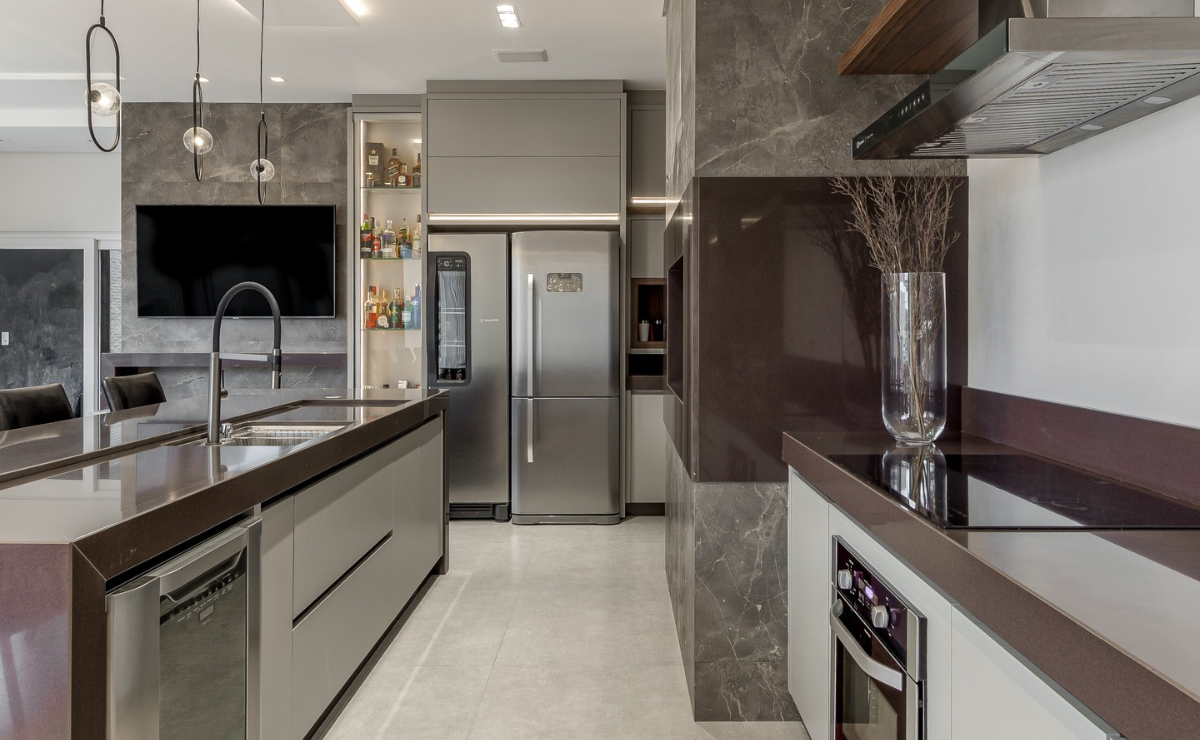 Iluminação na Cozinha Boho: Criando um Ambiente Aconchegante com Luz Quente