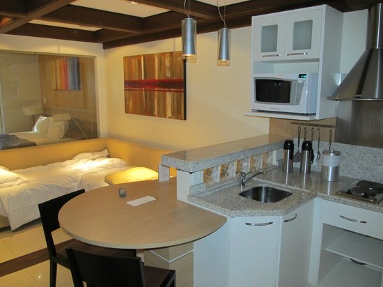 Os Melhores Revestimentos para Áreas Externas: Durabilidade e Estilo