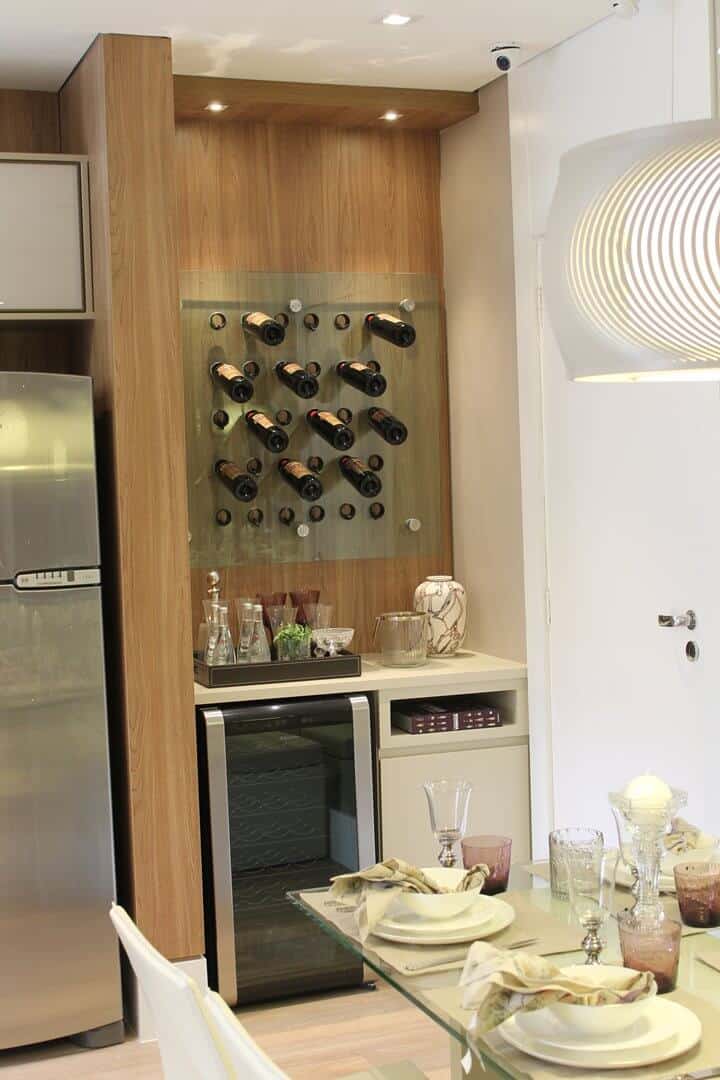 Adega na Torre Quente: Otimizando Espaço e Estilo na Sua Cozinha