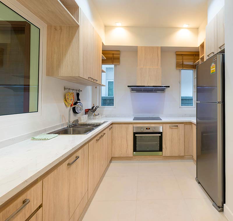 Cozinha Planejada em L: Maximizando o Espaço com Bancada