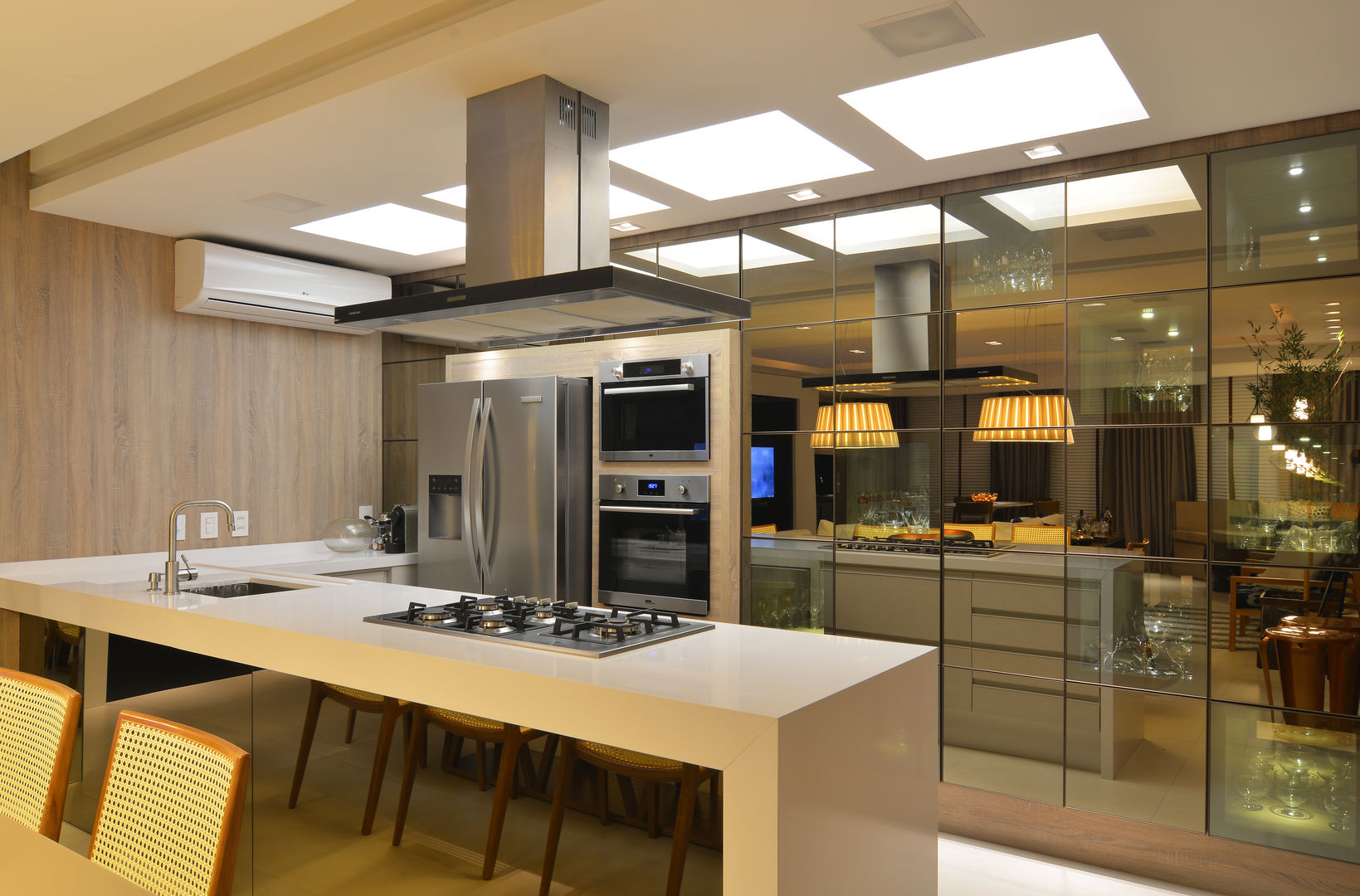 quanto custa uma cozinha planejada com torre quente