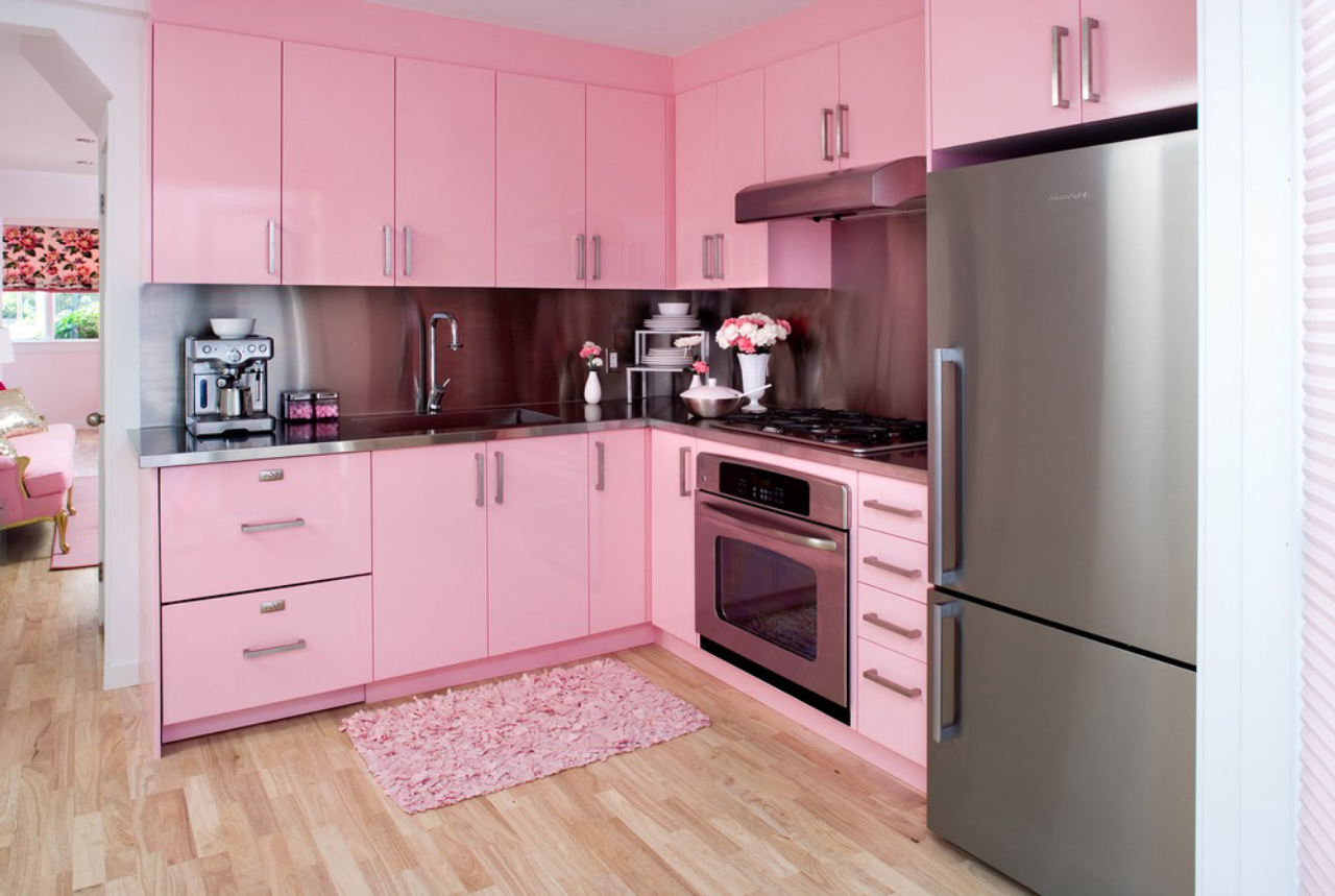 Cozinha rosa minimalista
