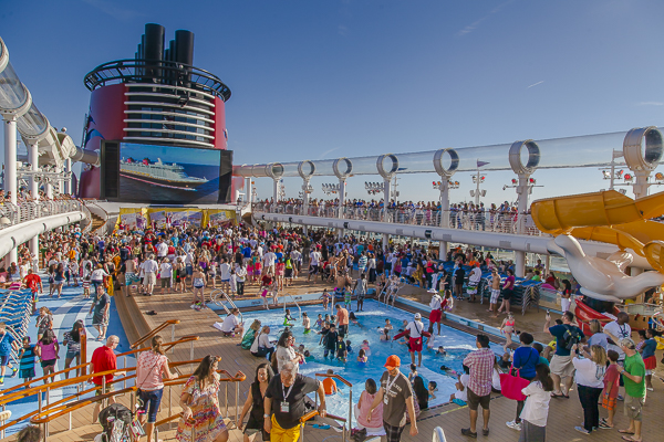 Mercado da Bola do Cruzeiro: Reforços e Renovações que Agitam a Toca da Raposa