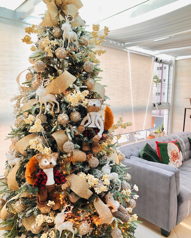 como escolher o tamanho da arvore de natal para sala pequena