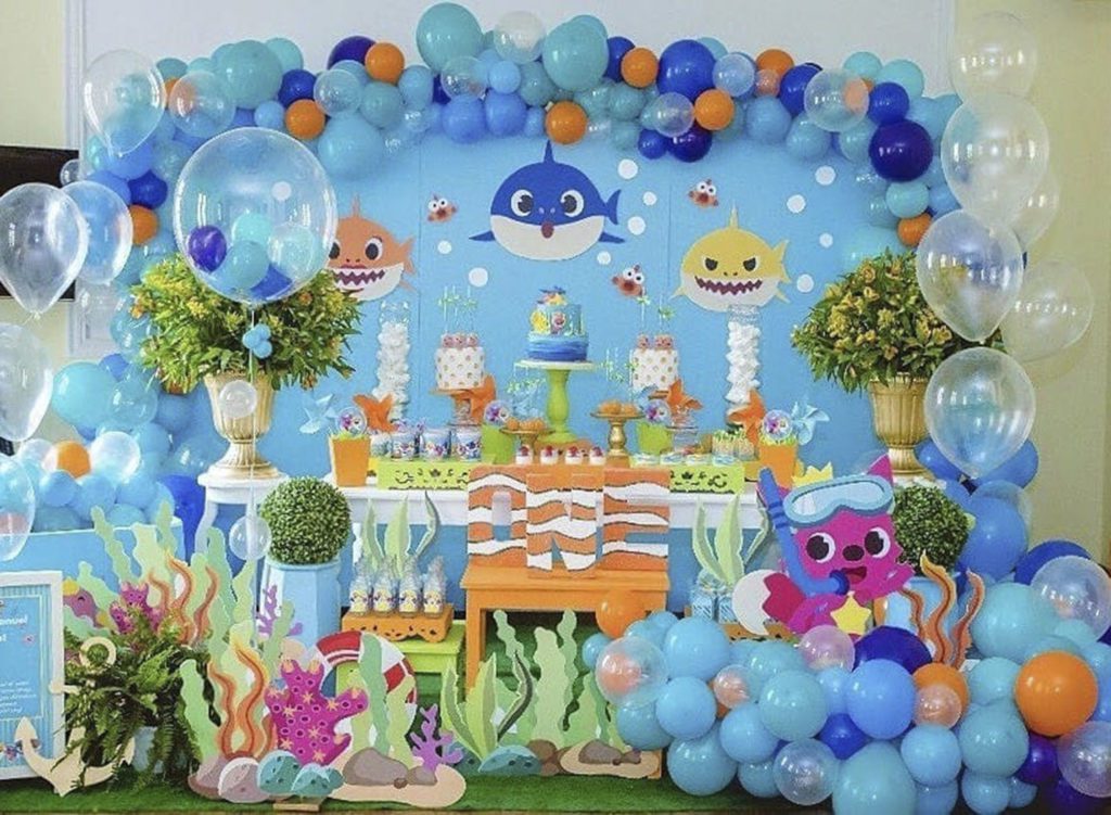 ideias de decoração baby shark para festa em casa