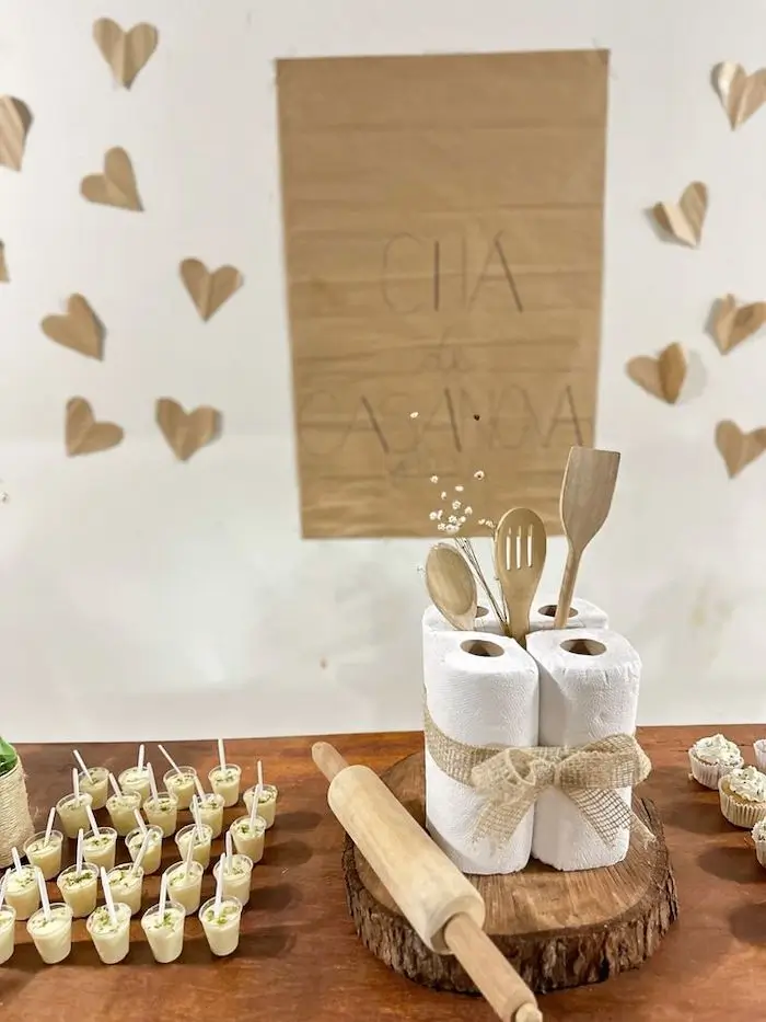 como fazer centro de mesa chá de panela simples