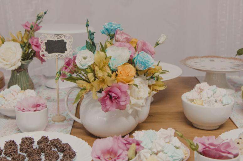 decoração chá de panela simples vs elaborada