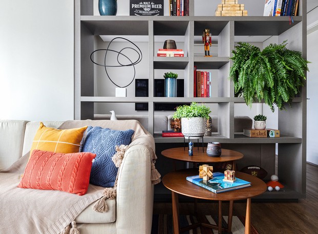 ideias de decoração com madeira teca para sala de estar