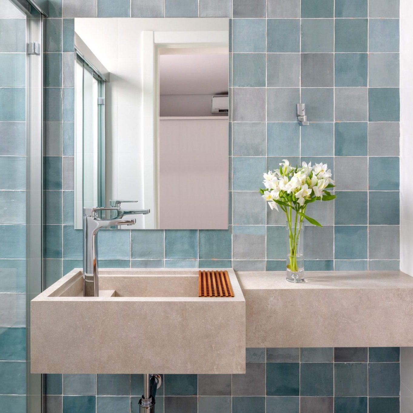 decoração de banheiro azul